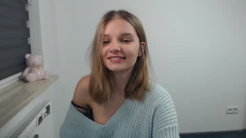 vivien_slender online show from January 10, 12:38 pm