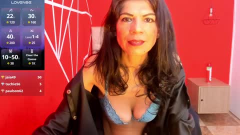 Wanda Milf online show from November 12, 7:18 pm