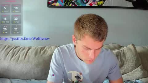 Wolfienov online show from December 17, 9:46 pm