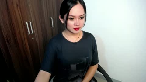 xasian_babygirl online show from January 9, 8:58 pm