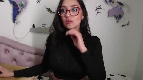 ximena suarez online show from December 4, 2:28 am