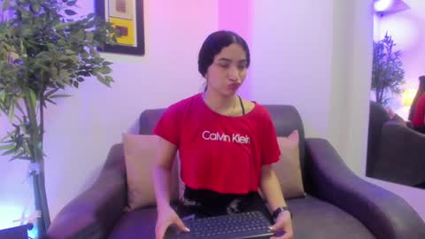 ximenasalazar online show from November 16, 10:50 am