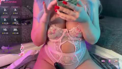 xxfairyxgiiirlxx online show from November 20, 7:18 am