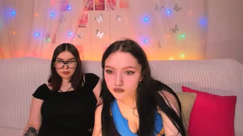 Daniella and Sam online show from January 17, 9:31 am