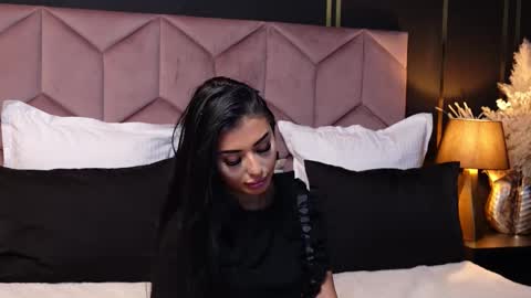 YasminaFire online show from December 23, 5:08 am