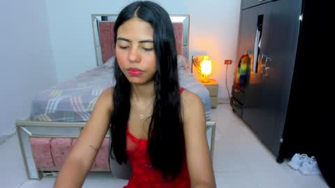 youlyn_777 online show from January 3, 3:12 am