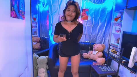 yourslaveinphuket online show from January 5, 4:05 pm