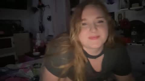 yourthickgingergoddess online show from December 15, 6:39 am