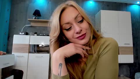 YourVenus00 -Follow my OF online show from November 11, 10:46 am