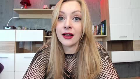 YourVenus00 -Follow my OF online show from December 16, 11:18 am