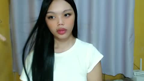 zaima_babe online show from December 9, 4:27 am