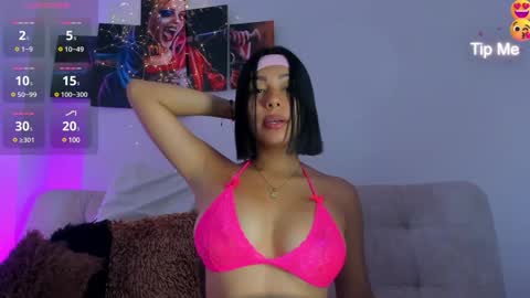 zoe_b1 online show from January 8, 12:24 pm