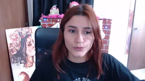 zoee__69 online show from December 13, 3:38 pm