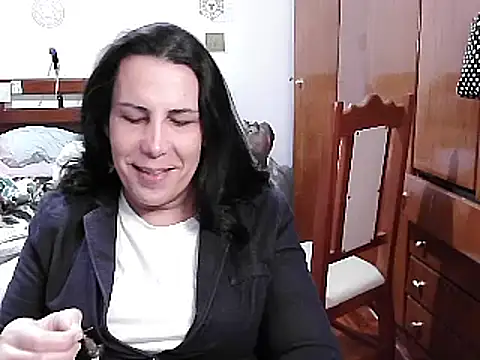 LauraVicttoria361215 online show from December 11, 1:55 pm