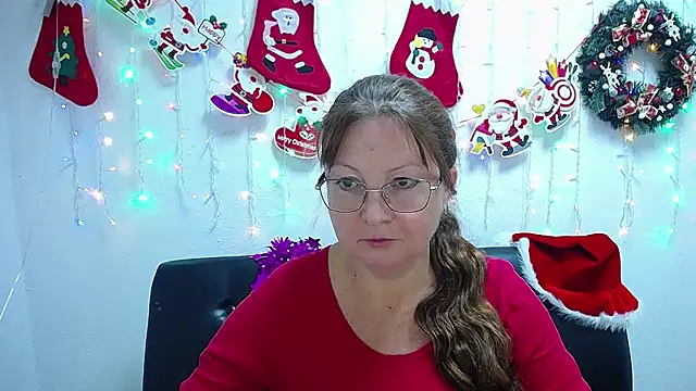 VanessaHotts online show from December 23, 6:58 am