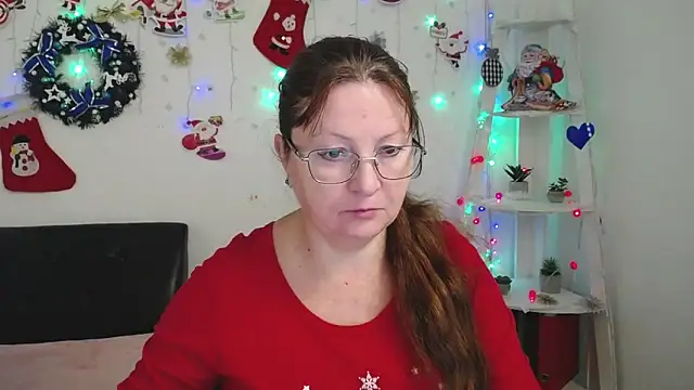 VanessaHotts online show from December 27, 6:14 am