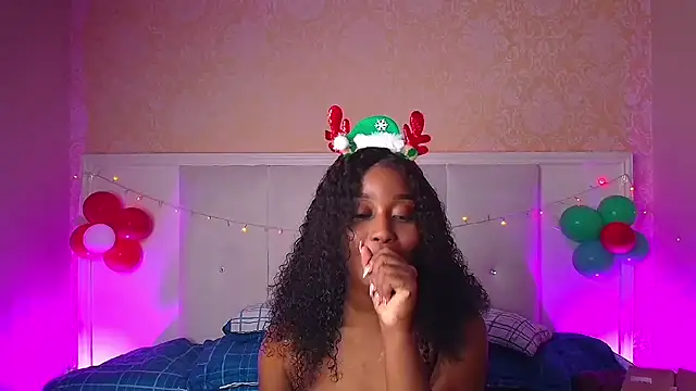 MichaelaCox online show from December 26, 7:33 pm