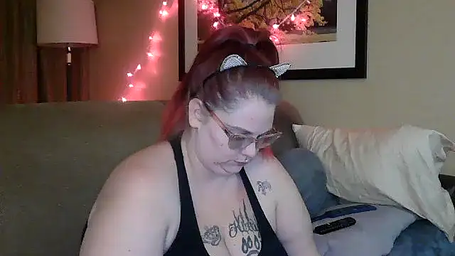 mysticlynn420 online show from November 18, 2:19 am