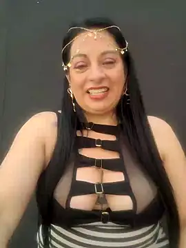 Violeta-Saenz online show from December 4, 3:51 pm