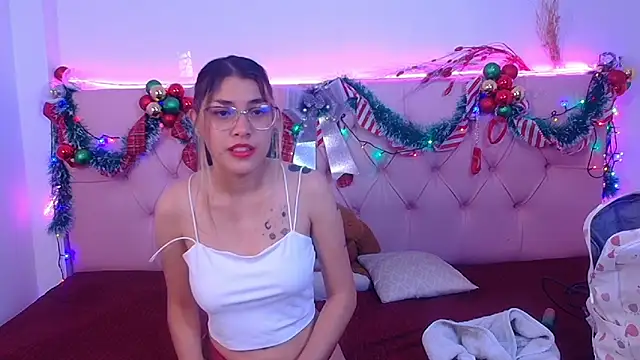 LexyMoxi online show from December 28, 4:36 am