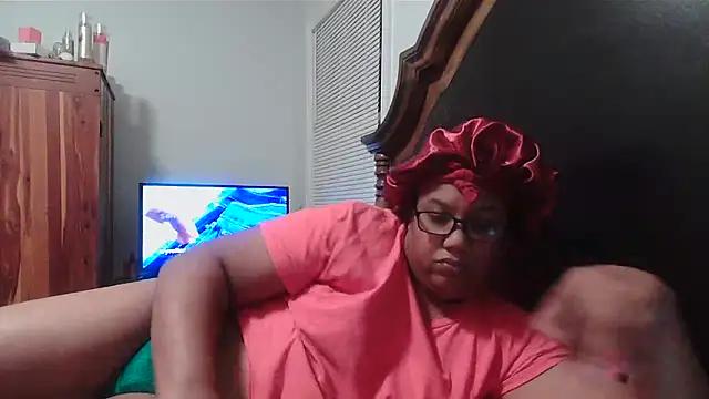 ebonyred online show from December 12, 3:24 am