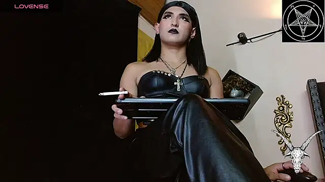 Domina Lilith online show from November 19, 4:41 am