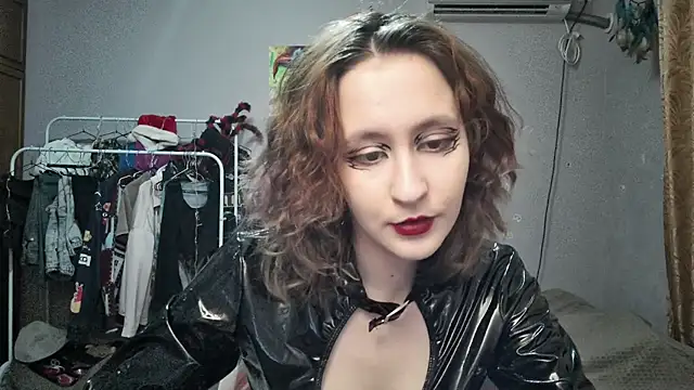 JoannaTompson online show from January 19, 3:32 am