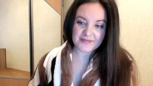 Katie WeaverX online show from November 29, 8:34 am