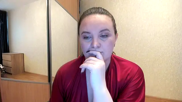 Katie WeaverX online show from January 23, 8:14 am