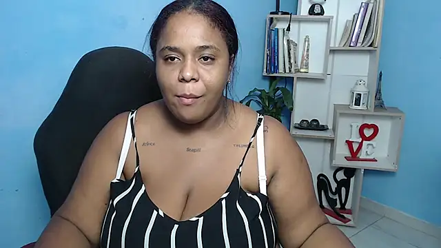 bbw charlote online show from December 2, 11:59 am