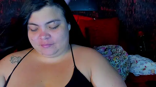 sobigcurvy4u online show from December 18, 7:06 pm