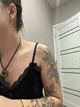 ellie ssexy online show from December 30, 5:25 am