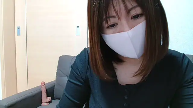 natsumi2323 online show from January 8, 12:29 am