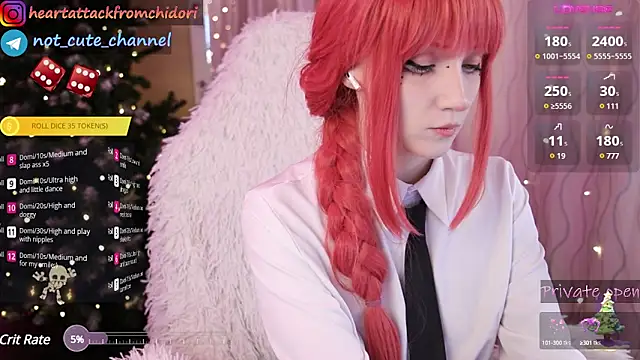 yourcutewaifu online show from December 9, 1:07 pm