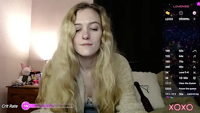 EllieeRose online show from January 19, 12:50 am