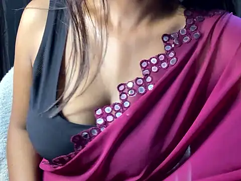 Sexy trisha  7 online show from November 16, 7:18 pm