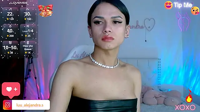 alee lenoxx online show from December 20, 4:36 am