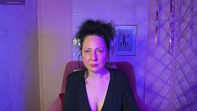 Anita Muse online show from December 12, 1:39 pm