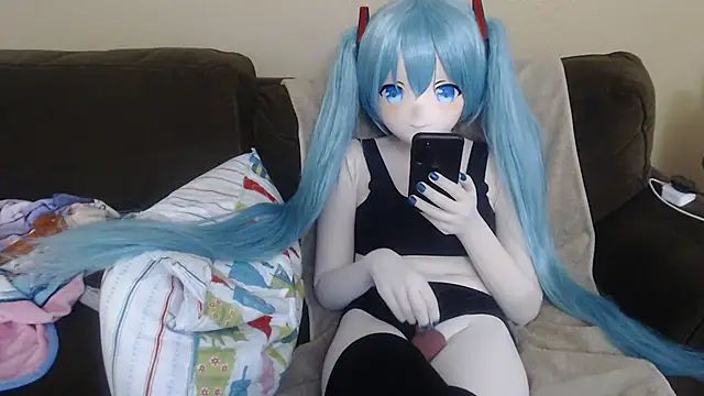 MissKiguMiku online show from December 10, 12:43 pm