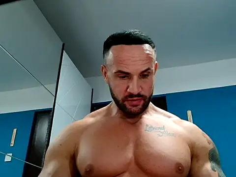 Magnificmuscles89 online show from January 1, 8:05 pm