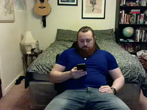 Hairy Guy30 online show from November 24, 8:27 pm