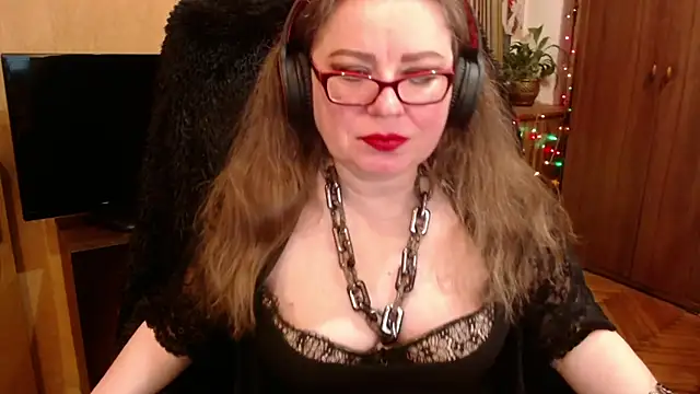 Miss Tress online show from November 23, 5:58 pm