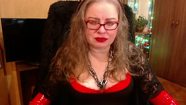 Miss Tress online show from December 9, 6:32 pm