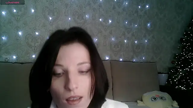 SweetKaty1990 online show from December 28, 8:24 am