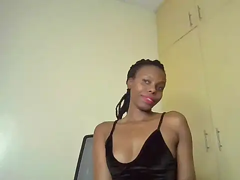 naughty ebony-queen online show from December 27, 8:06 pm