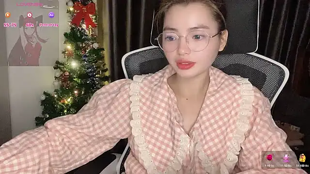 LiLi Bae online show from December 20, 4:18 pm