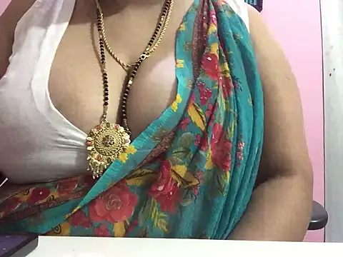 Desi bhabhiii online show from December 31, 5:47 am