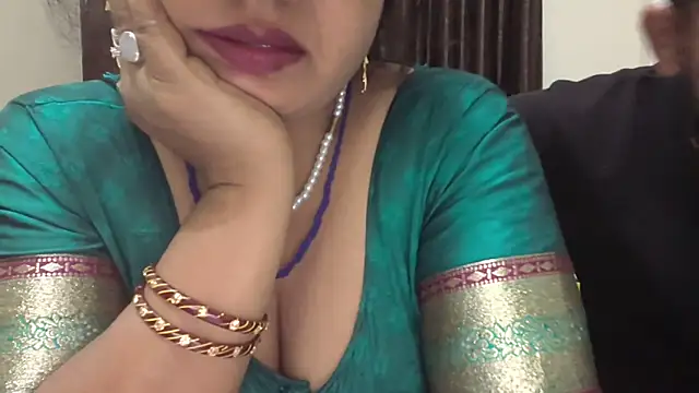 Sexy-sweetybhabi online show from December 4, 11:37 pm