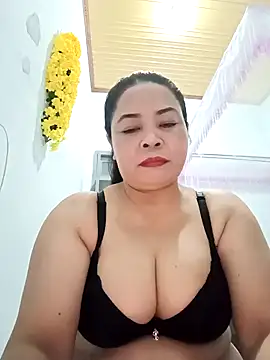 Sexy-bigtits2024 online show from December 24, 12:46 pm