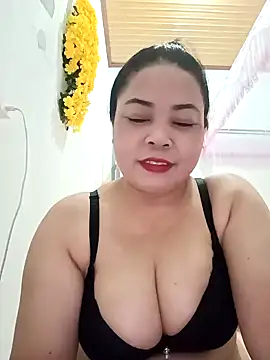 Sexy-bigtits2024 online show from January 18, 1:55 am